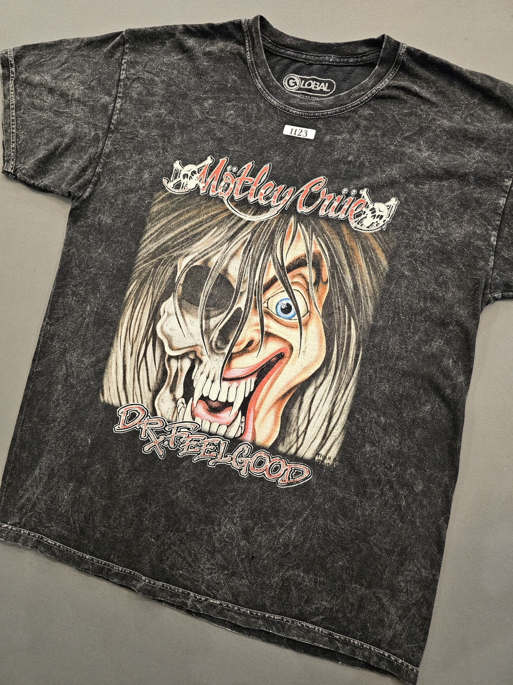 Mötley Crüe Dr. Feelgood Band Tee - Global Washed Black Mineral Wash T-Shirt - Picture 4 of 6
